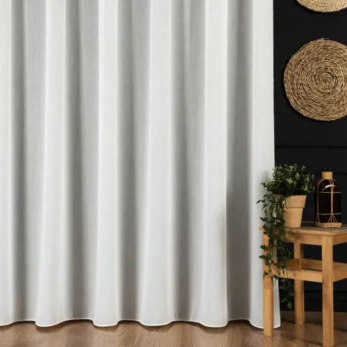 Firanka fantazyjna z ołowianką, wysokość 300cm, kolor 010 offwhite fo-home.jpg