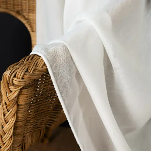 Firanka fantazyjna z ołowianką, wysokość 300cm, kolor 010 offwhite.jpg