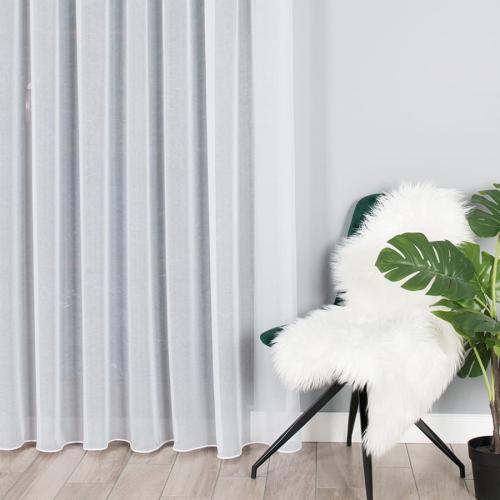 Woal kreszowany – strukturalna tkanina, która nie wymaga prasowania