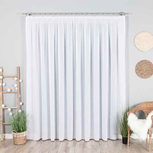 Śnieżnobiała firana gotowa na wymiar – elegancja i naturalny efekt w jednym